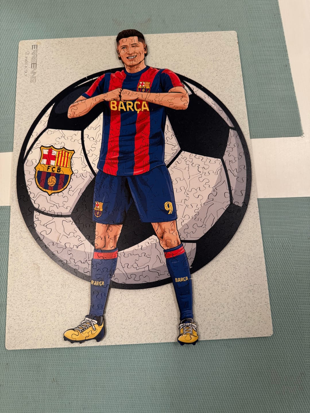 Customer photo review of Robert Lewandowski - Wooden Puzzle