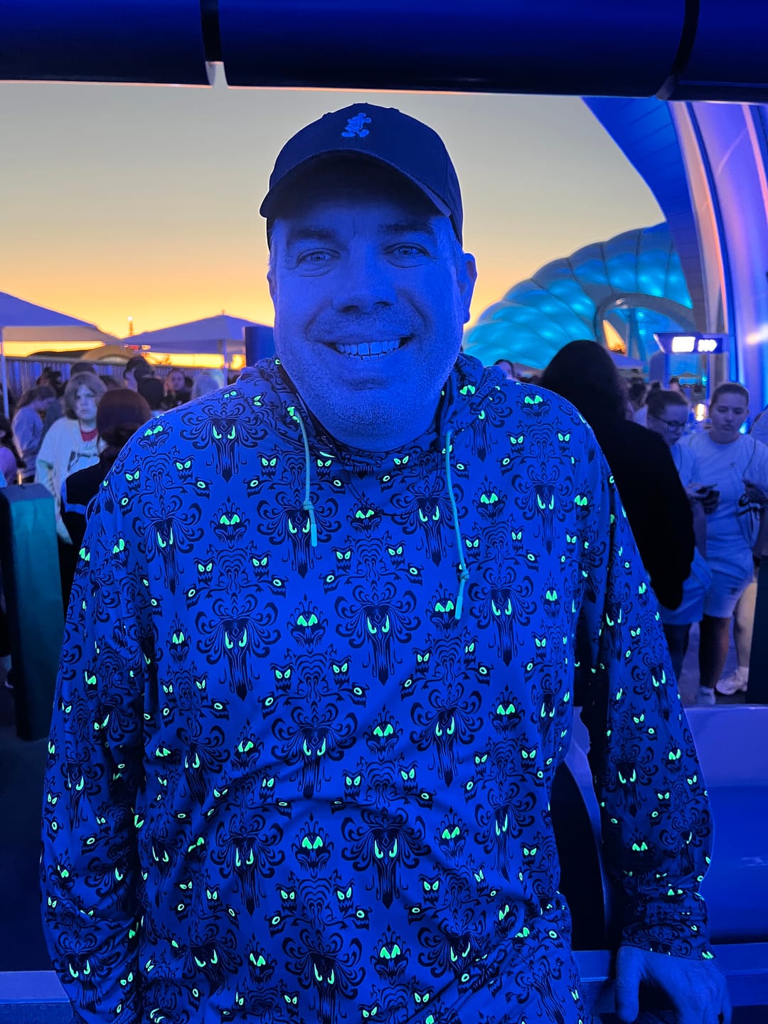 Customer photo review of Disney’s Haunted Mansion "Wall Creeps" – Performance Hoodie