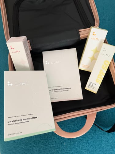 Customer photo review of Vitamin Glow Mineral Sunscreen