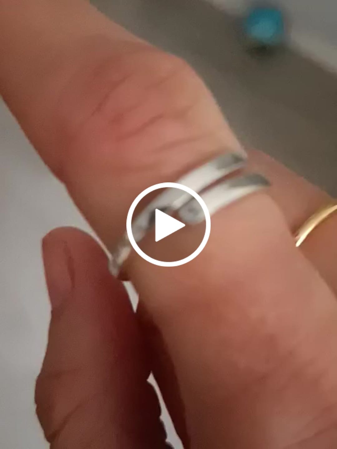Customer video review of Anillo Fit