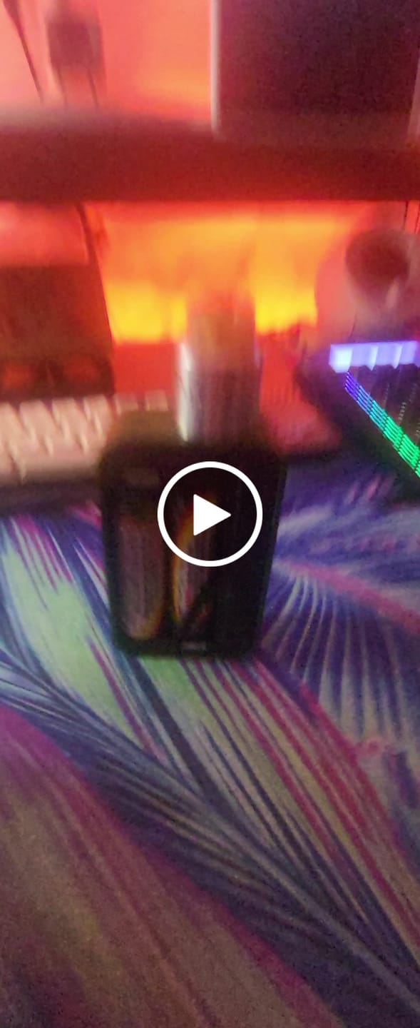 Customer video review of Hohm Tech Life V4 18650 3015mAh 22.1A Battery