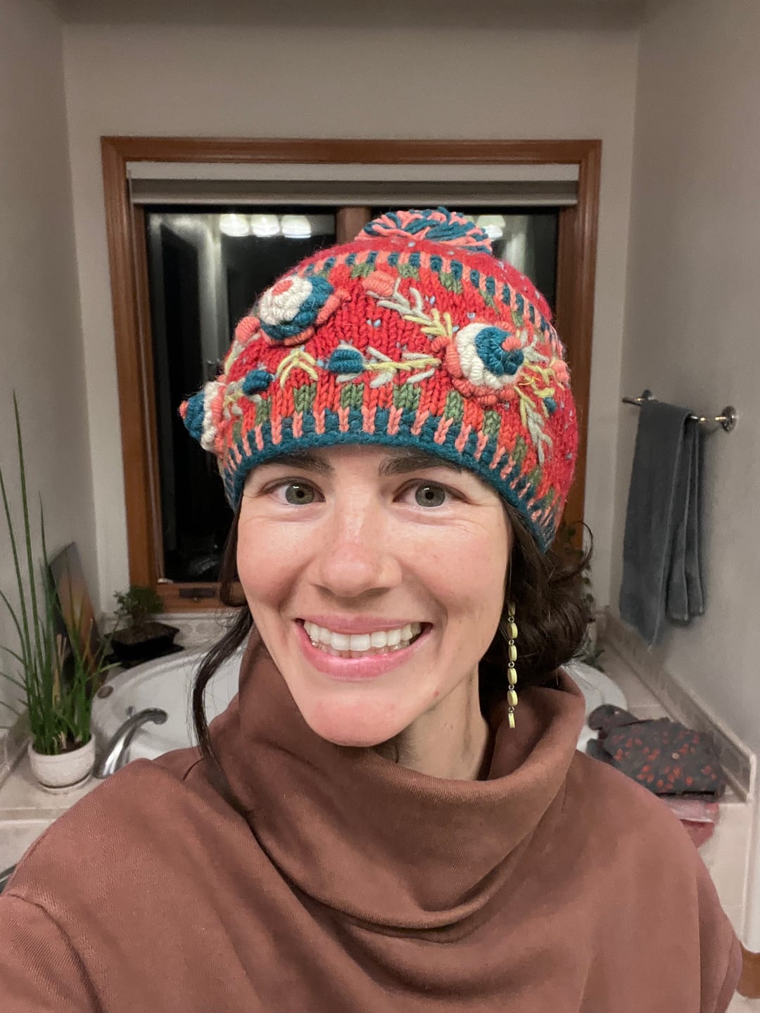 Customer photo review of Stella | 6 | Chartreuse