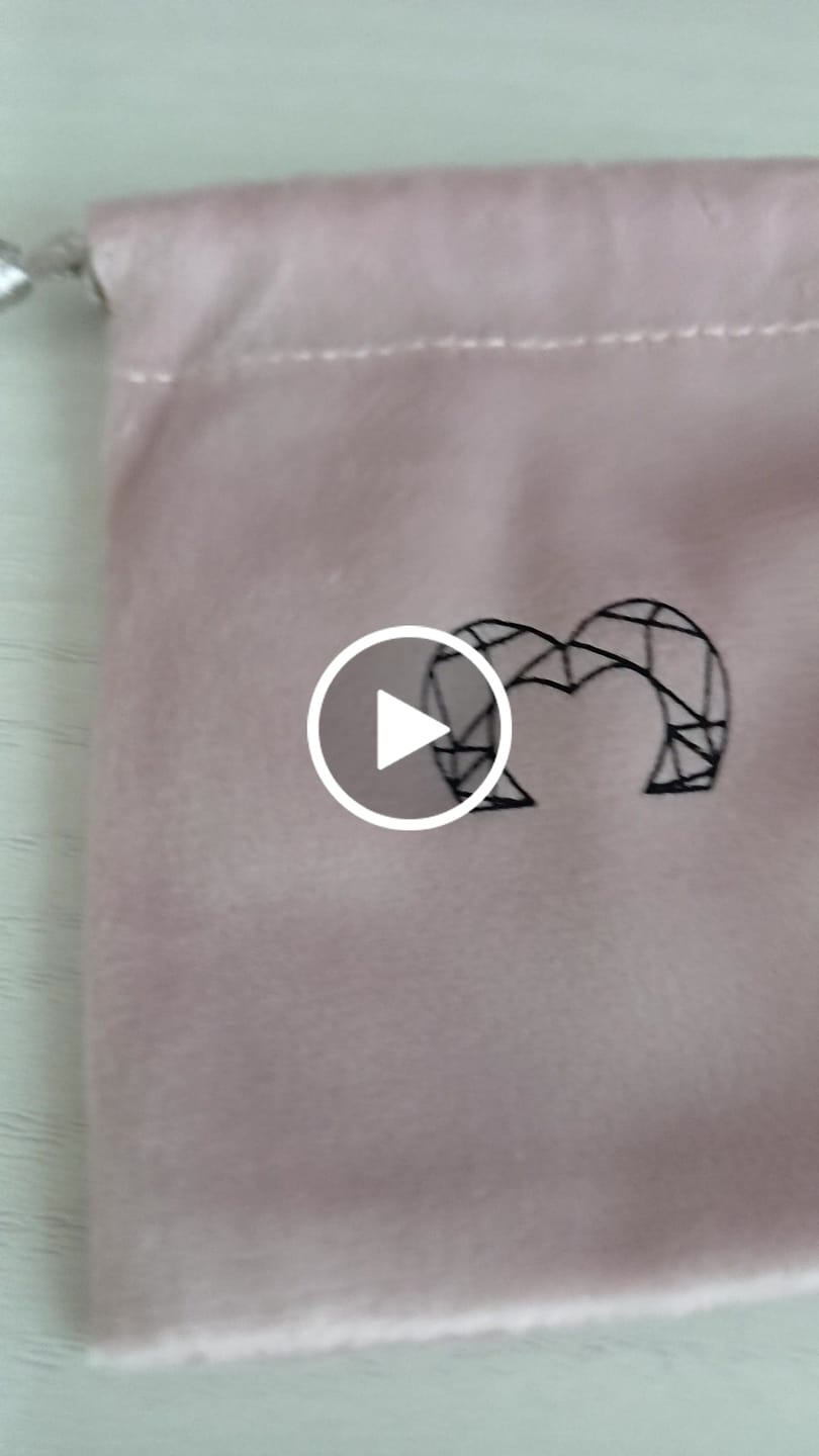 Customer video review of Bolsita Regalo Sweet Pink