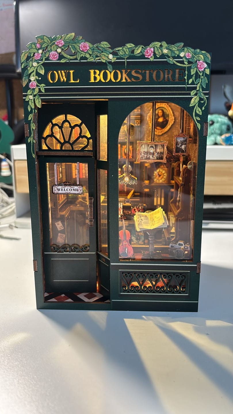 Customer photo review of Book Nook Owl Bookstore