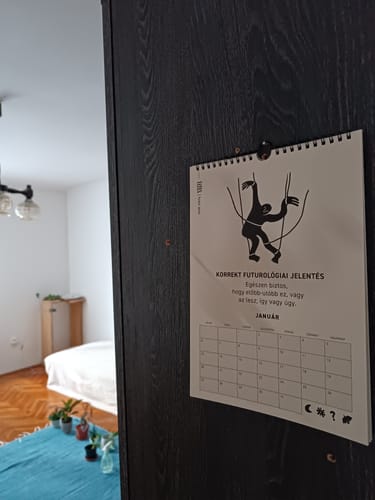 Customer photo review of 2025 VATES x FODOR ÁKOS IDÉZETES FALINAPTÁR
