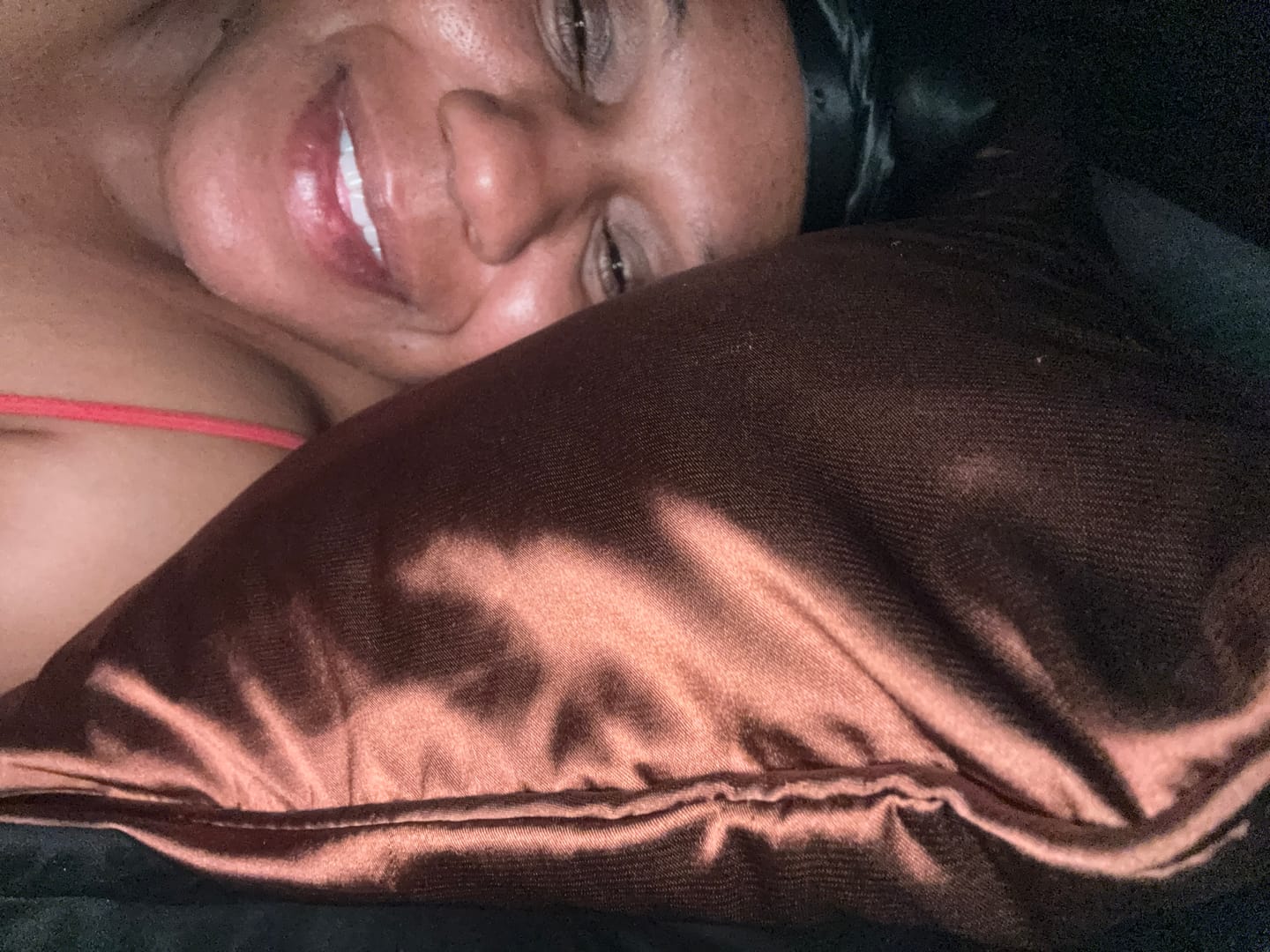 Customer photo review of Silky Satin Pillowcase - Cardamom