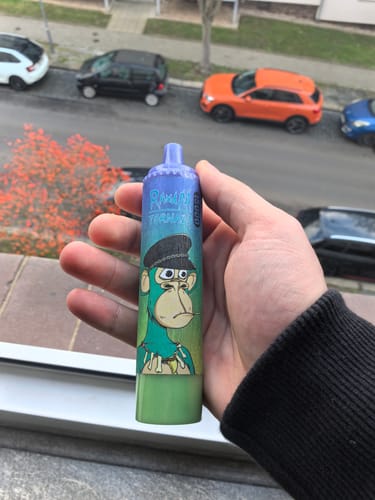 Robin N. review of Tornado Vape 15000 - Blueberry Bubblegum image 1 out of 2