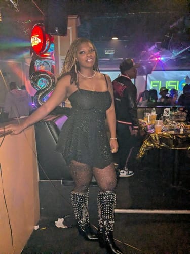 Customer photo review of UPBEAT-BLACK WESTERN BOOT