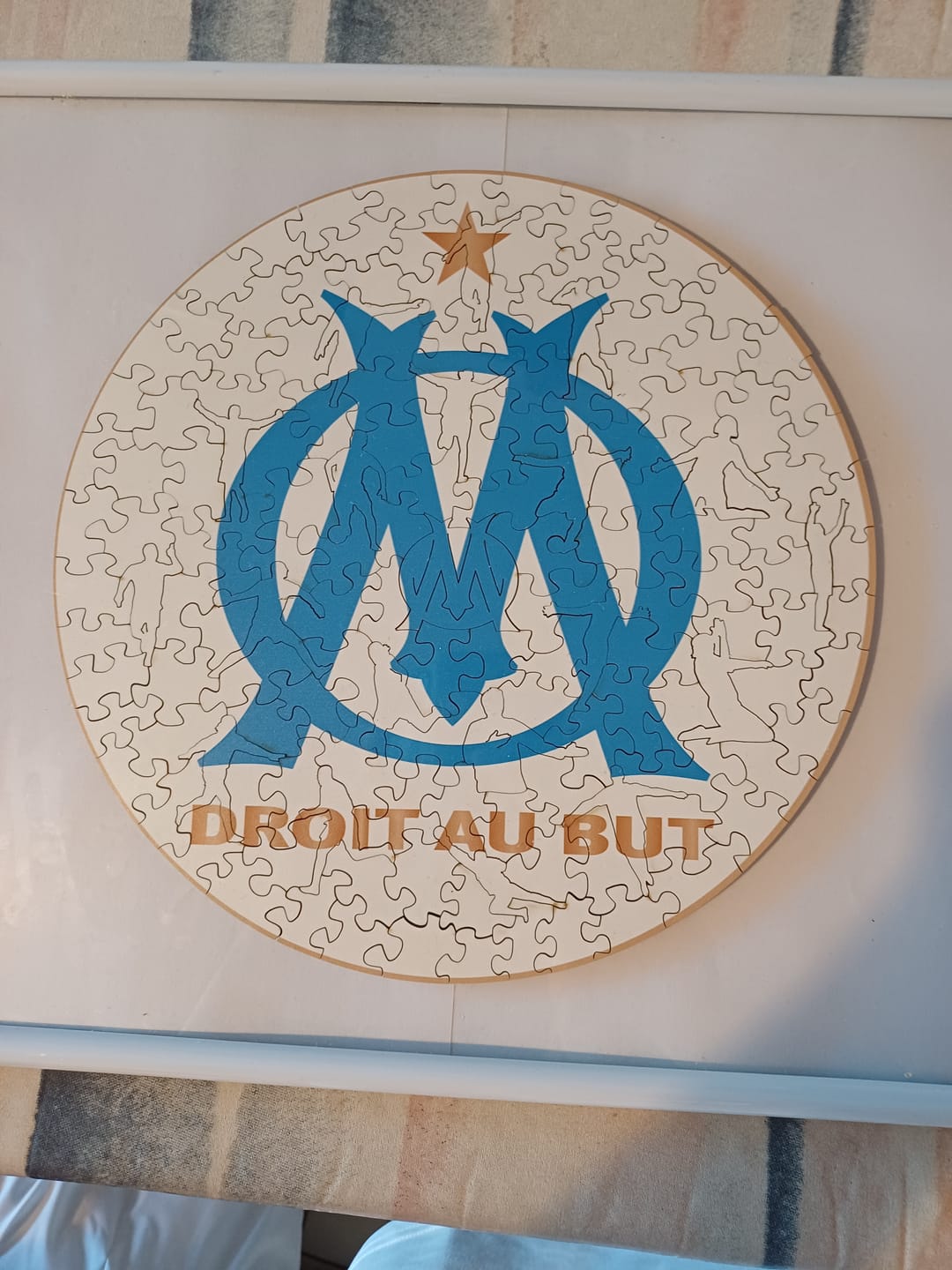 Customer photo review of Logo Olympique de Marseille® - Puzzle en Bois