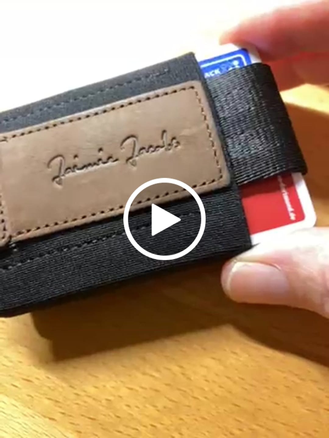 Customer video review of Nano Boy card holder wallet with small elastic coin pocket