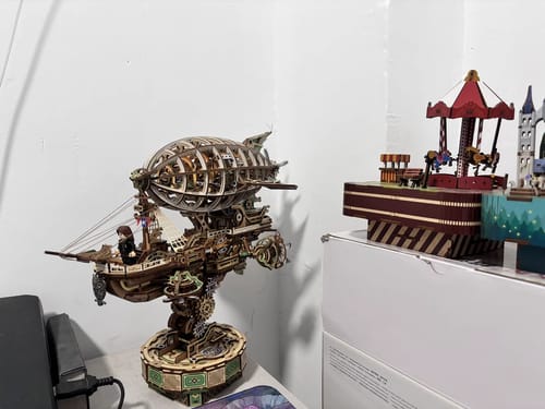 Customer photo review of Retro Steampunk Airship Transmission Model 3D Wooden Puzzle