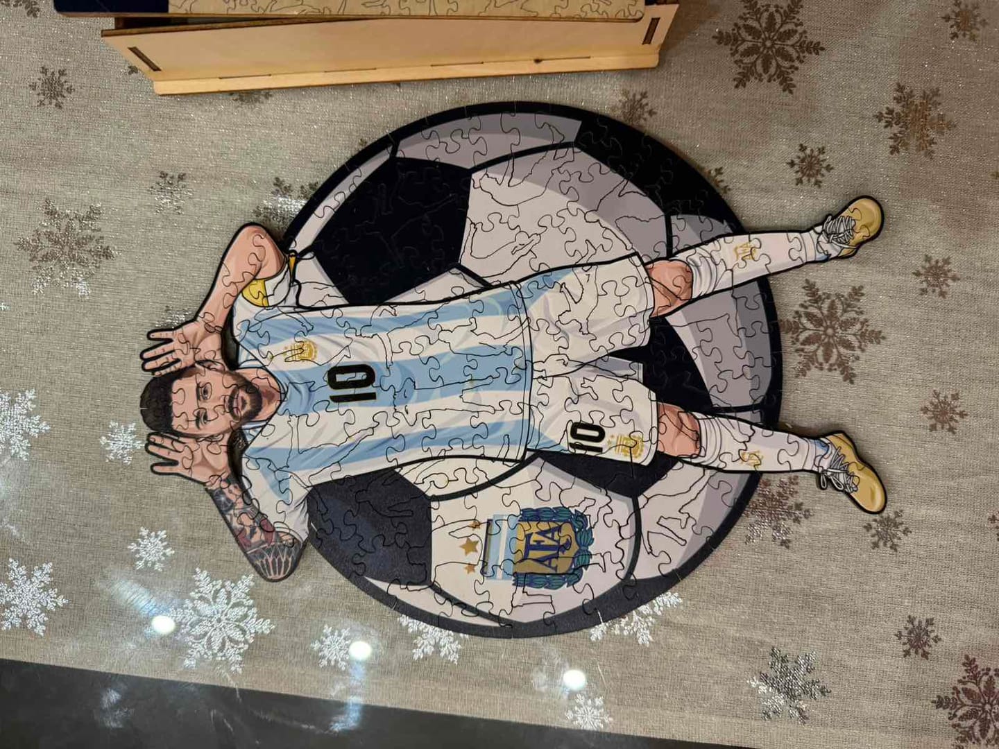 Customer photo review of Lionel Messi - Wooden Puzzle