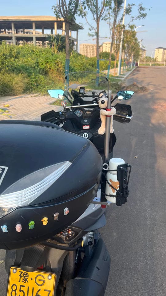 Customer photo review of LOBOO Quick-Adjust Motorcycle Drink Holder | Fits 25mm Crash Bars & Panniers (For Bottles or Fire Extinguisher)
