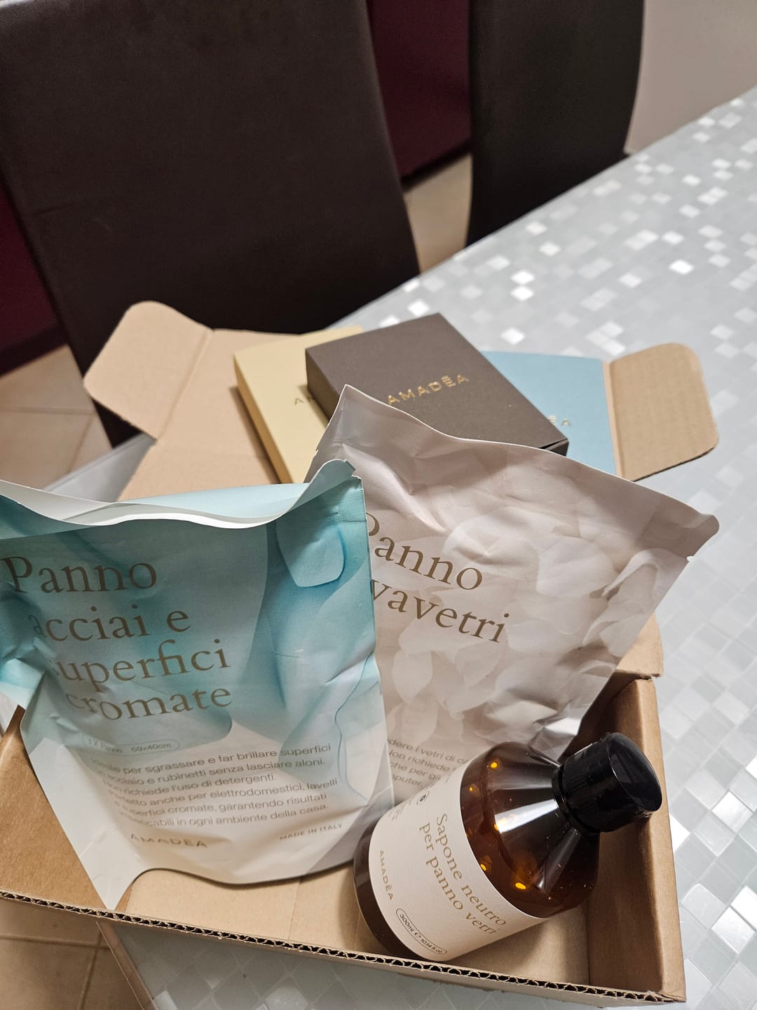 Customer photo review of Kit Pulizia Vetri, Acciai e Superfici Cromate