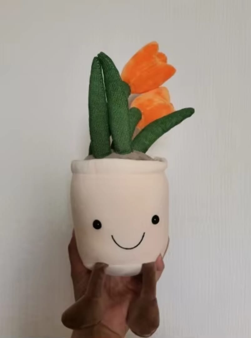 Customer photo review of Lustige Blumen Plüschfigur - BloomBuddy