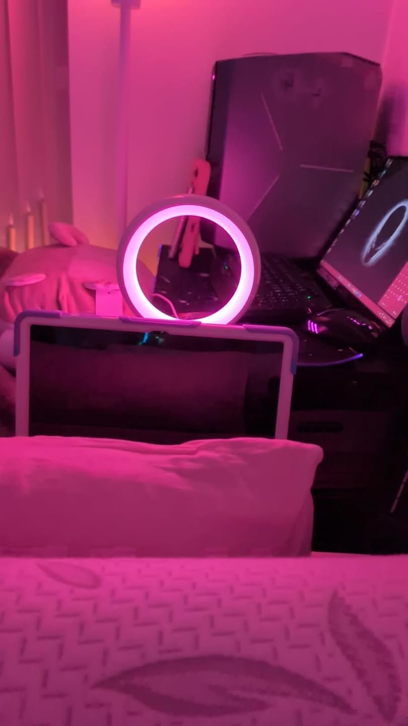 Customer photo review of Infinity Lamp