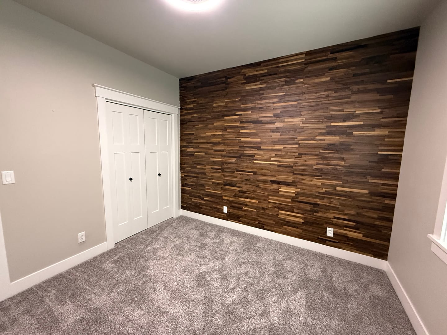 Customer photo review of 3D Stacked Natural Walnut