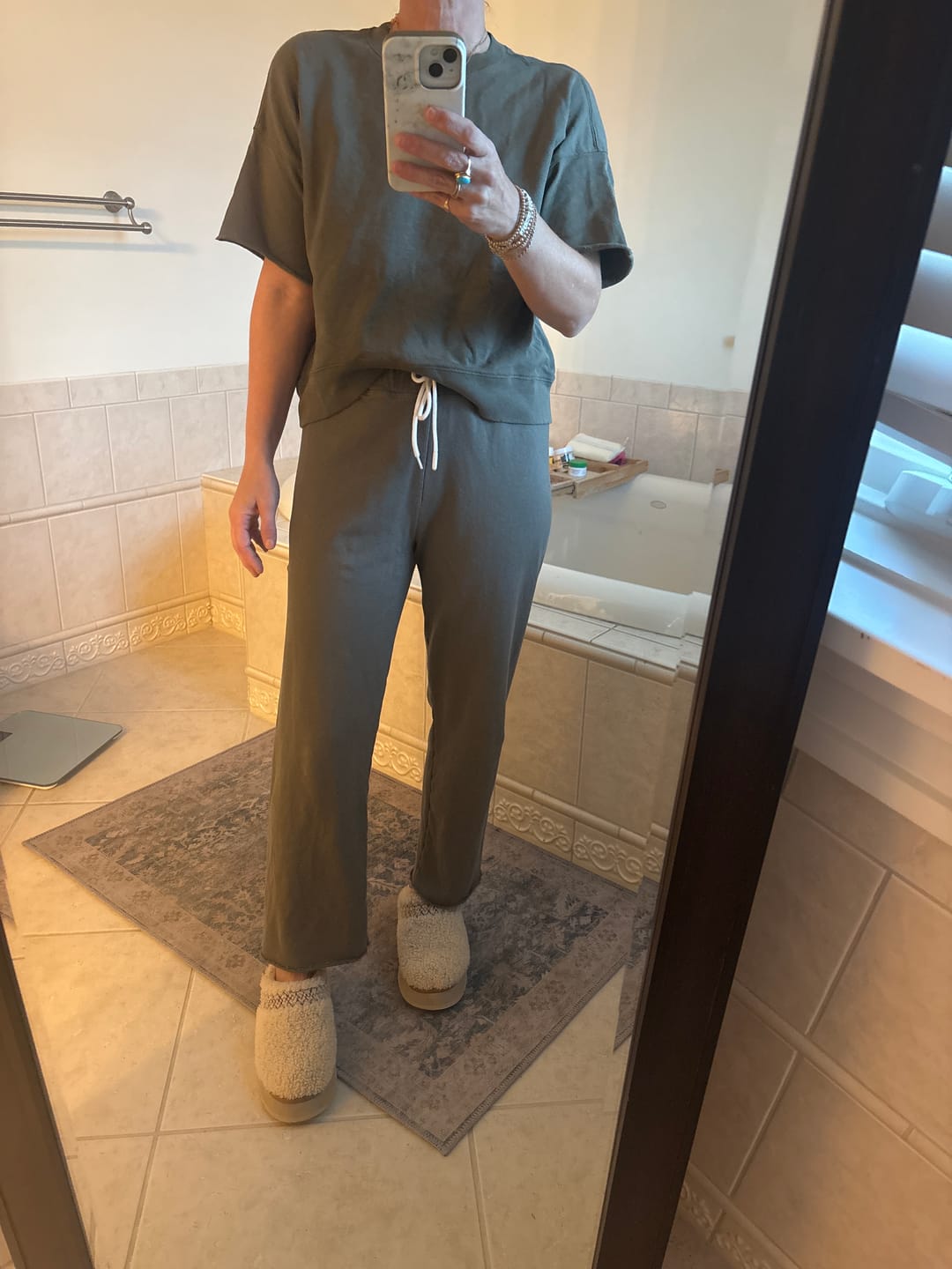 Customer photo review of Dune Crop Pant