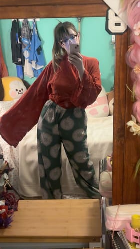 Customer photo review of Si Yècao 四叶草 Four Leaf Clover Tang Dynasty "Preparing Silk" Restoration Lantern Pants