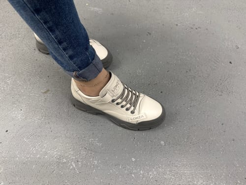 Customer photo review of Kairos Grey
