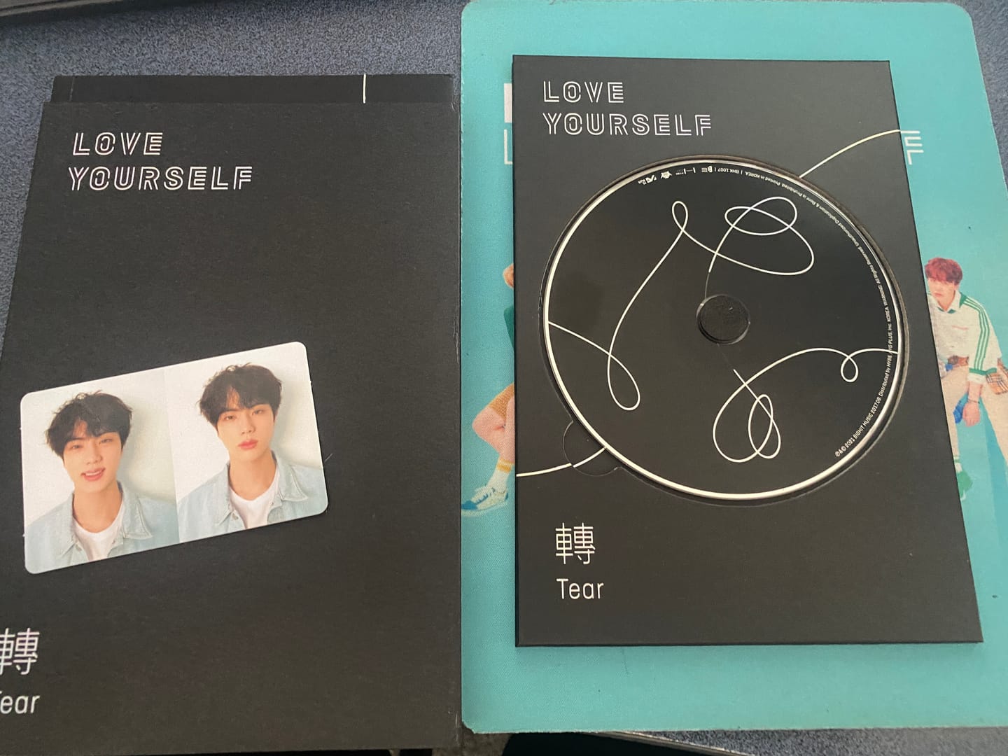 Customer photo review of BTS - 3RD FULL ALBUM LOVE YOURSELF 轉 TEAR