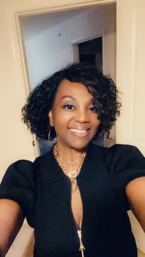 Customer photo review of Luvwin Short Jerry Curly Pixie Cut With No Lace Easy To Go Wig