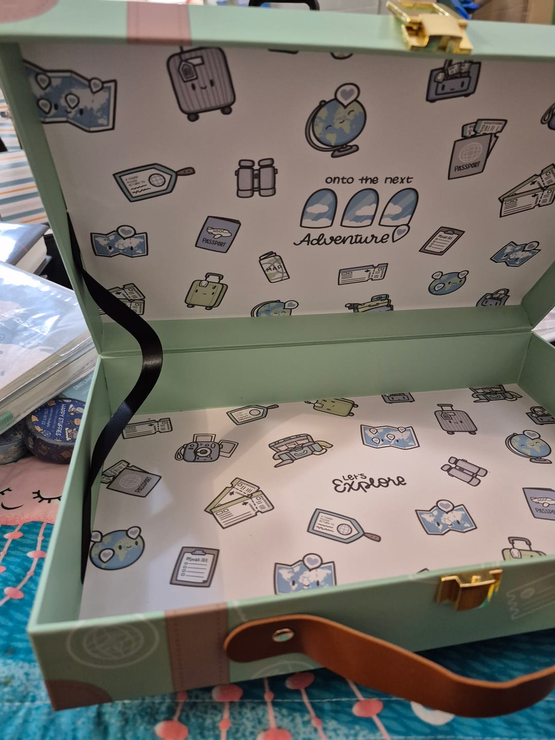 Customer photo review of Let's Travel Box Set