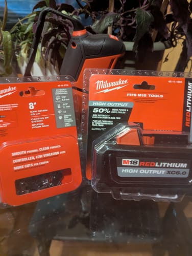Customer photo review of Milwaukee 49-16-2750 8" Pruning Saw Chain