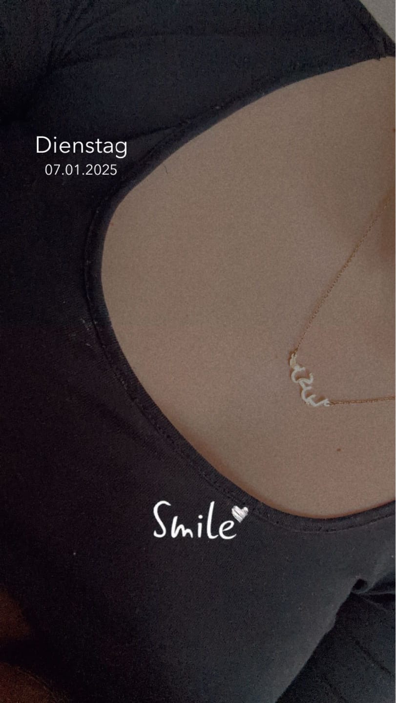 Customer photo review of Arabische Namenskette | 18K vergoldet