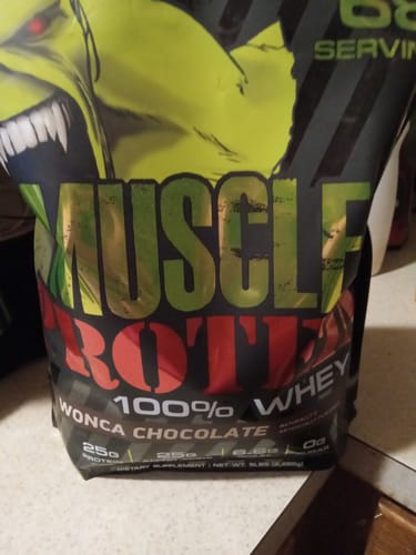 Kim K. review of 2 x 5 lbs Muscle Protein & T-Shirt Combo image 1 out of 1