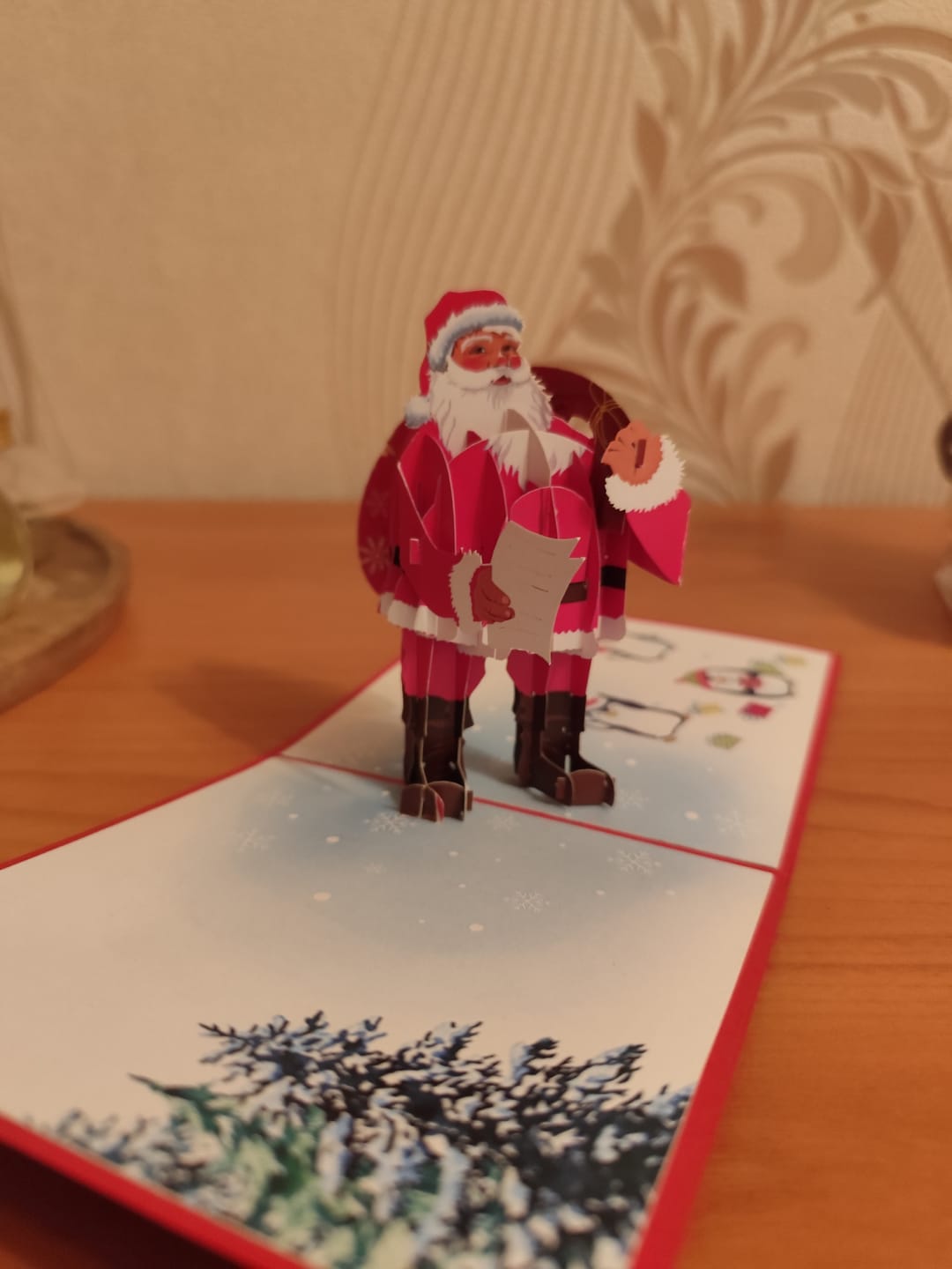 Customer photo review of Kalėdų senelis: išskirtinio grožio 3D pop-up atvirukas + vokas + kortelė sveikinimui