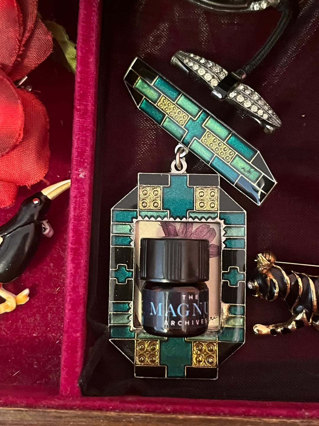 Customer photo review of Ex Altiora with The Magnus Archives