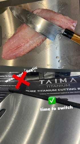 Customer photo review of Taima™ 100% Pure Titanium Cutting Board