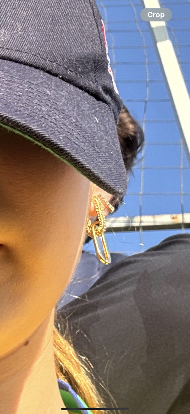 Customer photo review of Par Arete Zirconias Con Eslabon Rectangular