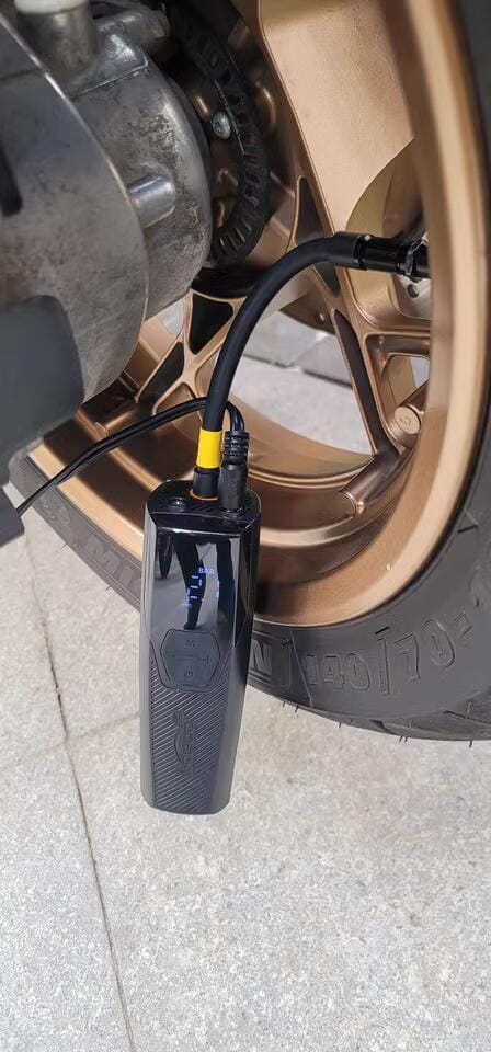 Customer photo review of LOBOO CP06 Portable Air Compressor | 12V DC Corded Tire Inflator with LED Light (150 PSI)