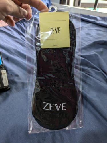 Customer photo review of Anti Slip No-Show Invisible Socks