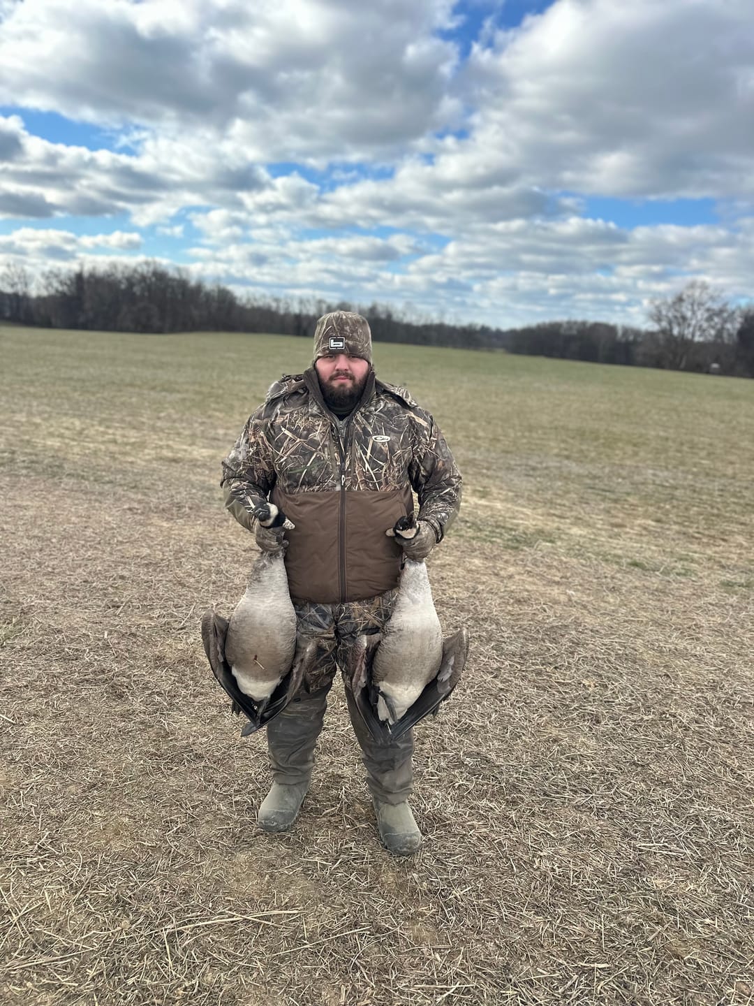 Customer photo review of AquaWade Pro Insulated Duck Waterfowl Hunting Breathable Chest Waders