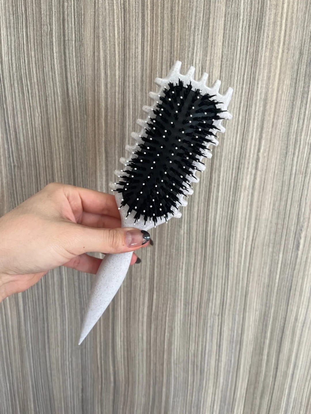 Customer photo review of ARIIMODA CURL BRUSH