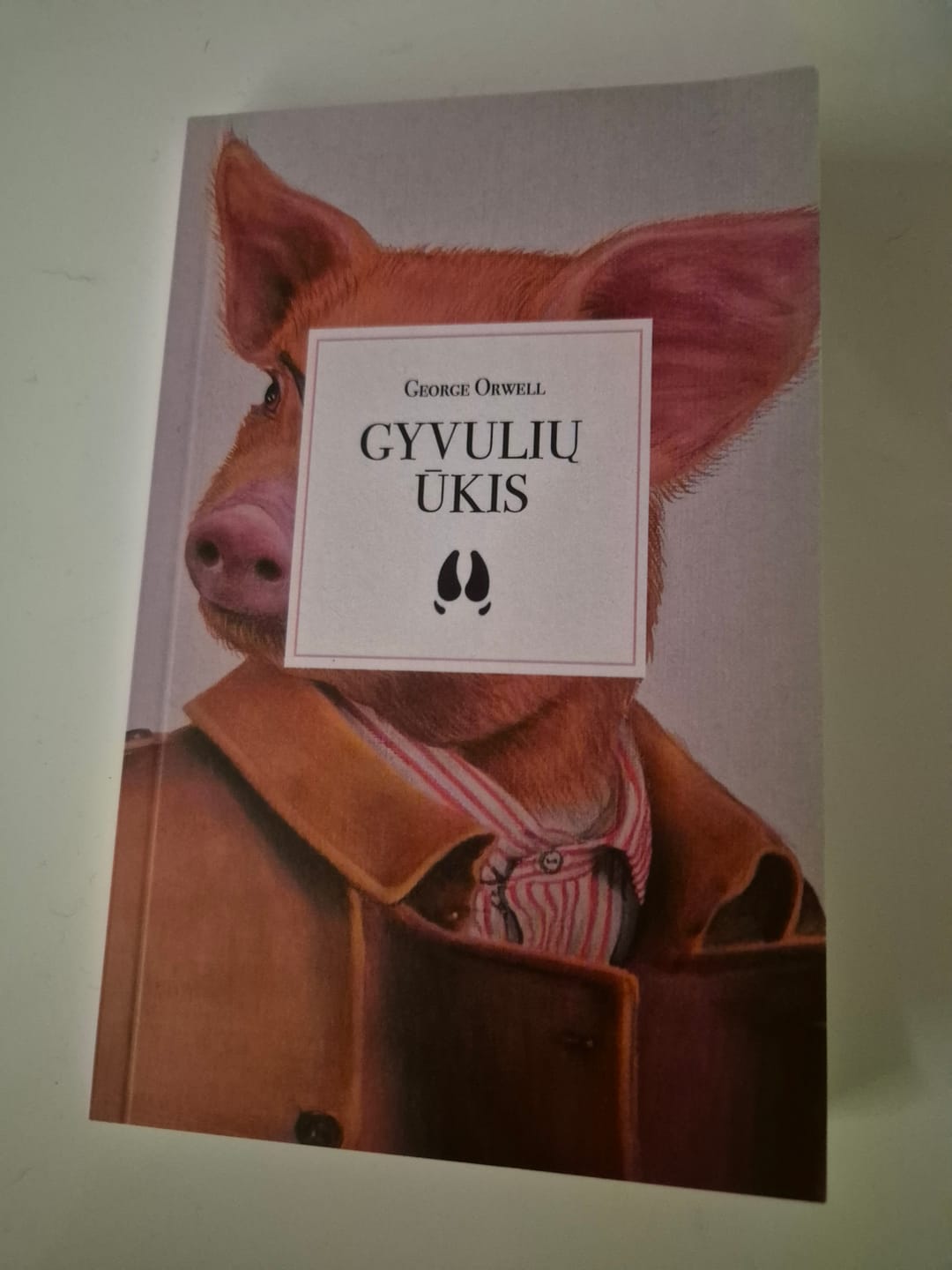 Customer photo review of Gyvulių ūkis: TOP10 perkamiausia Amazon.com knyga – distopinė George'o Orwello ateities vizija, kuri šiandien virto realybe