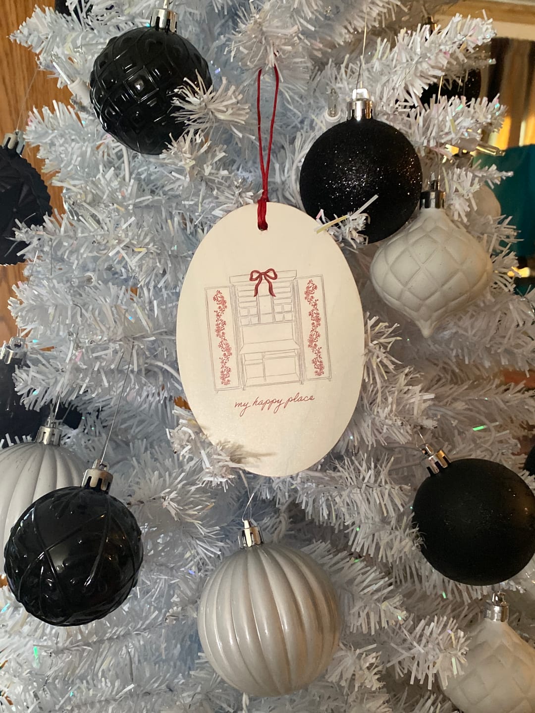Customer photo review of DreamBox Ornament
