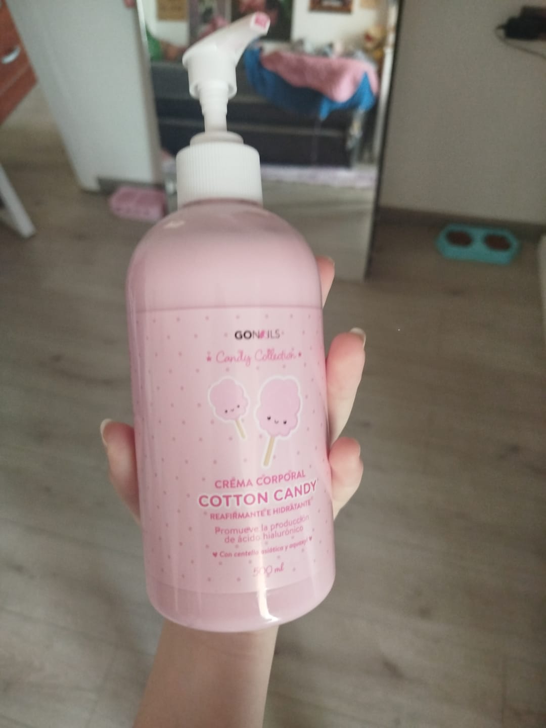 Customer photo review of Crema de Cuerpo Reafirmante e Hidratante Cotton Candy 500 ml