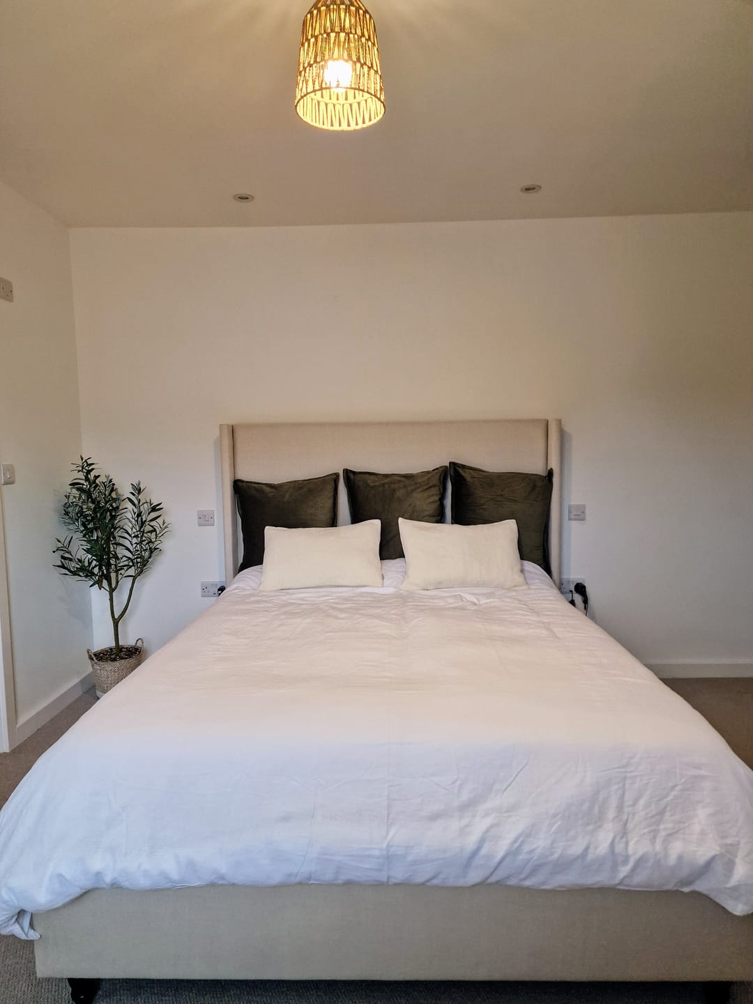 Customer photo review of Venus Linen Wingback Bed Frame with Divan or Ottoman Storage