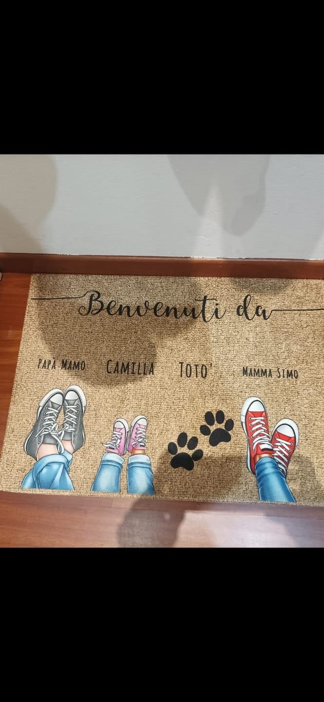 Customer photo review of Scarpe e zampe - Zerbino personalizzato