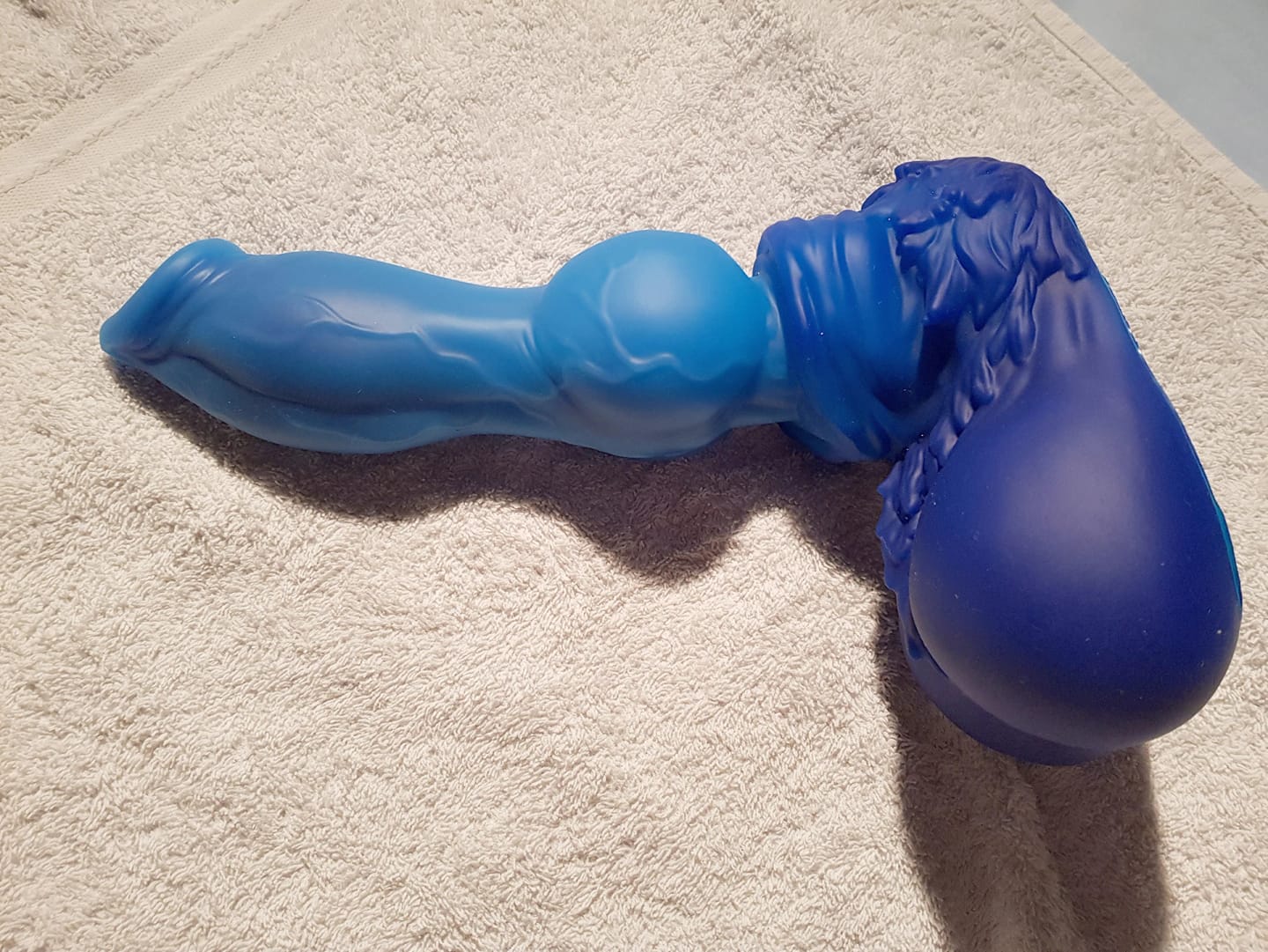 Customer photo review of Nothosaur GRAEMEN - Dog Dildo - Wolf Dildo - Knot Dildo
