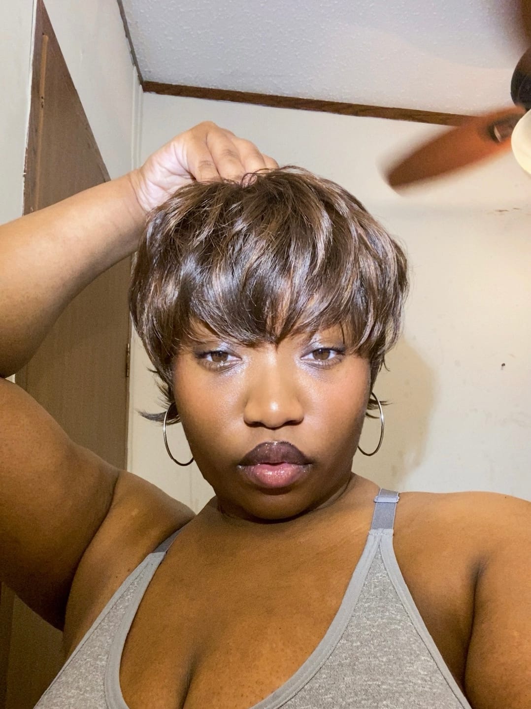 Customer photo review of Outre WigPop Full Wig - NIECY