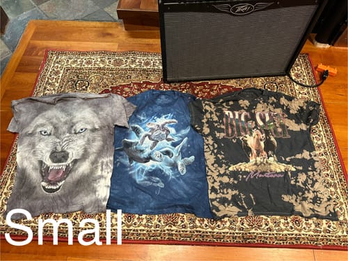 Customer photo review of Wholesale Animal Graphic T-Shirts