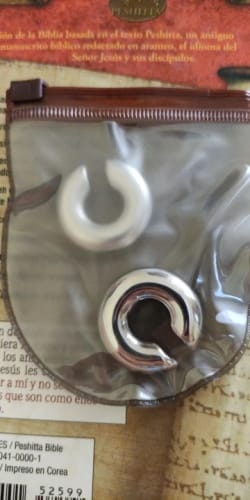 Customer photo review of Chunky Ear Cuff Earrings