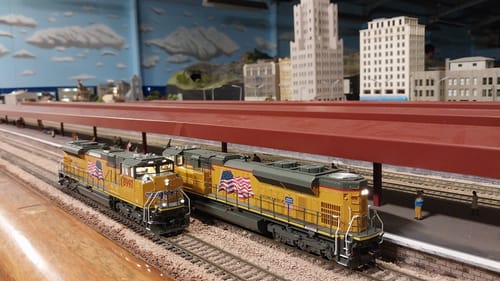 Customer photo review of BLI 8684 EMD SD70ACe, UP 8997, Building America Scheme, Paragon4 Sound/DC/DCC, w/ Smoke, HO