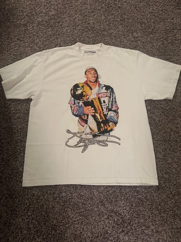 Customer photo review of "Kobe" Trophy T-Shirt