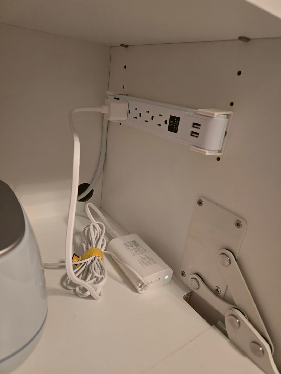 Customer photo review of Power Strip